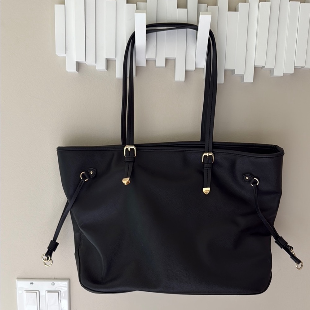 JustFab Lovesome Black Shoulder Tote Bag with Gold Tone Accents AS IS